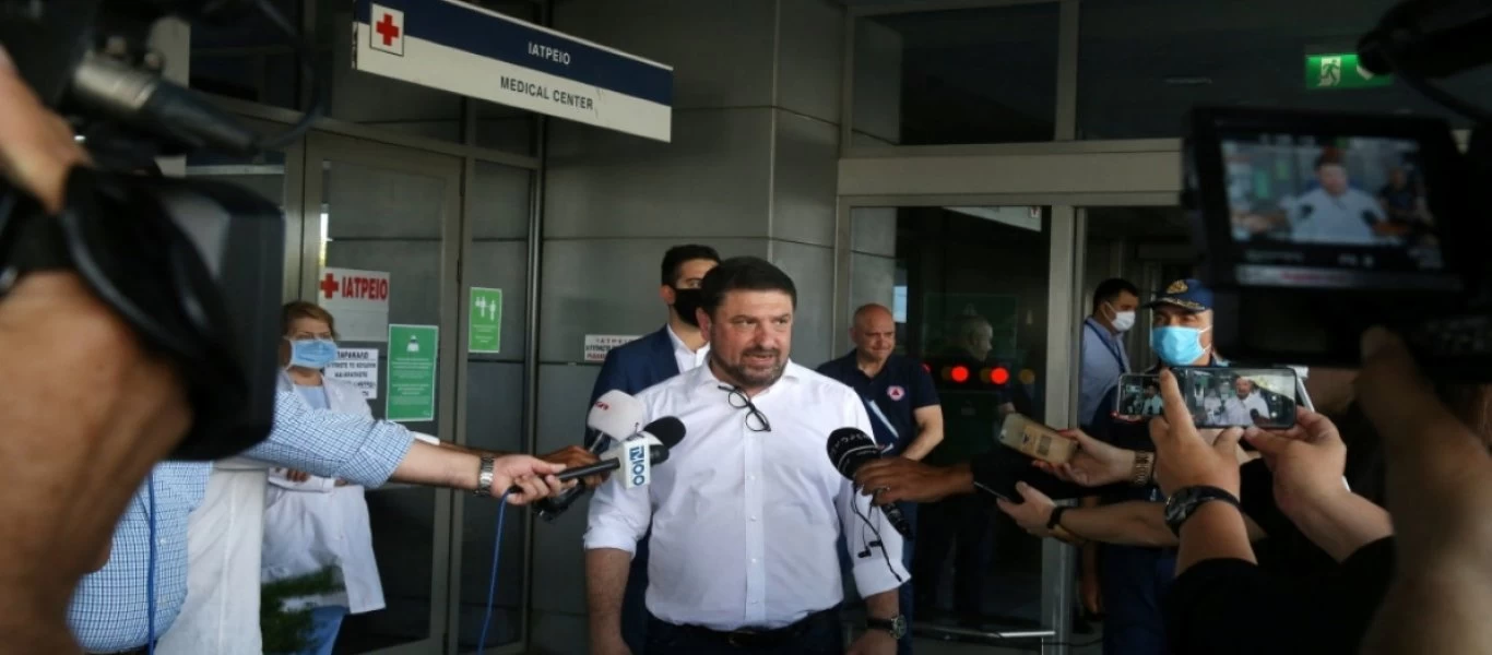 Ν. Χαρδαλιάς σε αεροδρόμιο Μακεδονία: «Όσοι έρχονται στη Θεσσαλονίκη δεν υπόκεινται σε καμία καραντίνα»